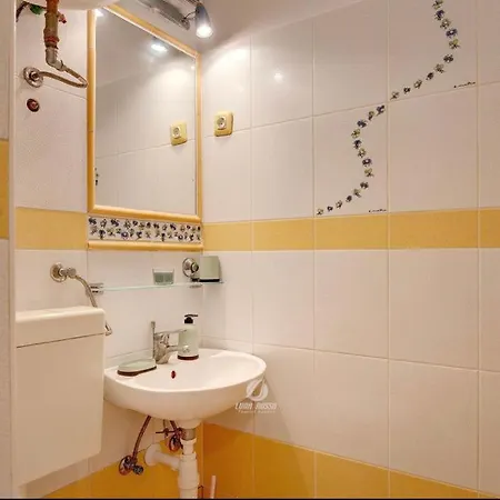 Belview - Beachfront Appartement Pula