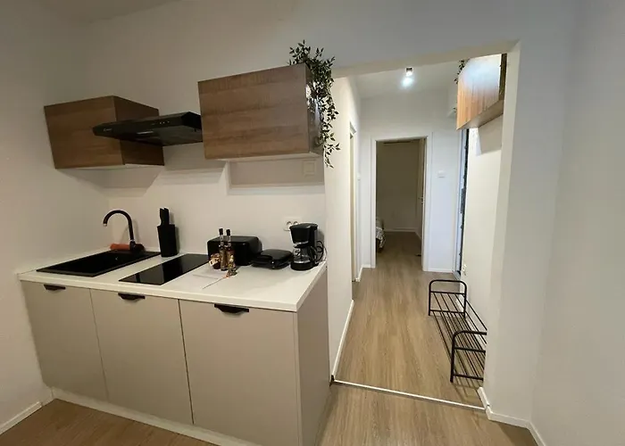 Belview - Beachfront * Póla