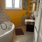 Belview - Beachfront Апартаменты