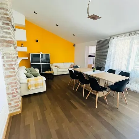 Belview - Beachfront Apartament Pula