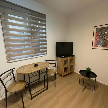 Daire Belview - Beachfront Pula