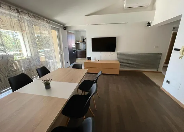 Belview - Beachfront Appartement Pula