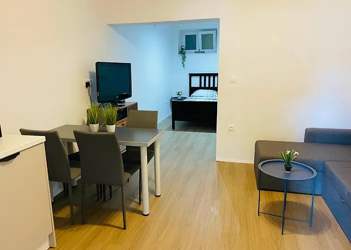 Belview - Beachfront * Pula